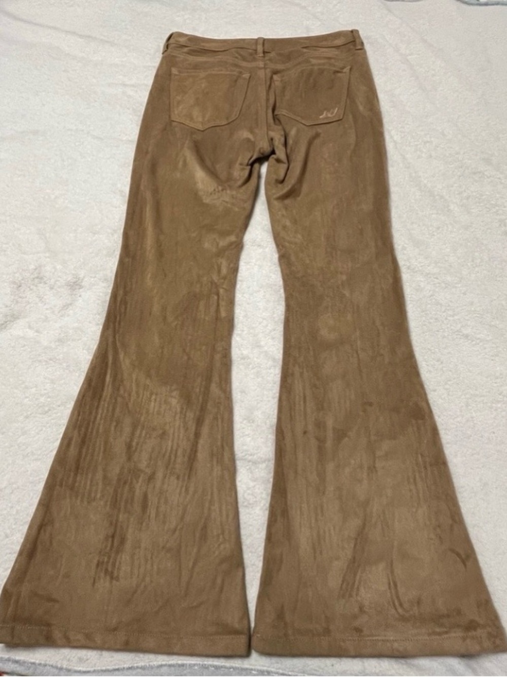 NWT Express Bell Flare Faux Suede Pants Camel Size 8R Western
Boho Y2K - Picture 3 of 13